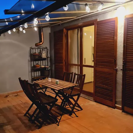 Lägenhet Mansarda Luminosa E Confortevole *