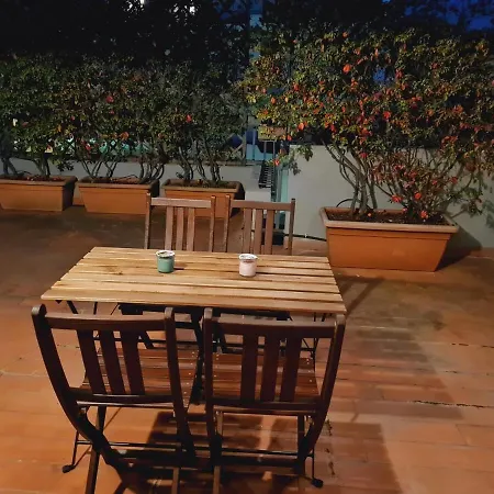 Mansarda Luminosa E Confortevole شقة فلورنس