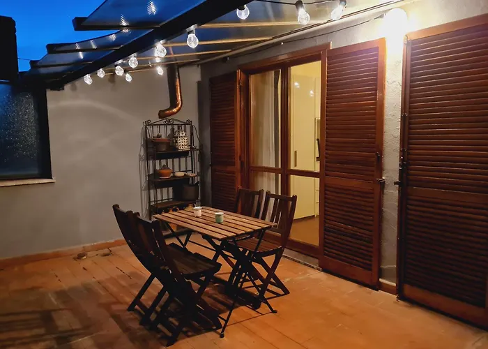 Lägenhet Mansarda Luminosa E Confortevole *