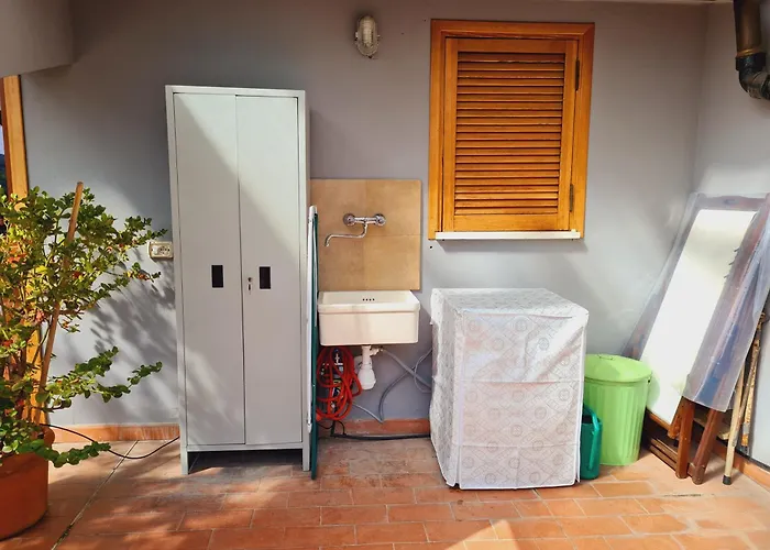 Lägenhet Mansarda Luminosa E Confortevole