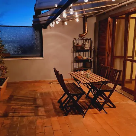 Mansarda Luminosa E Confortevole * Флоренция